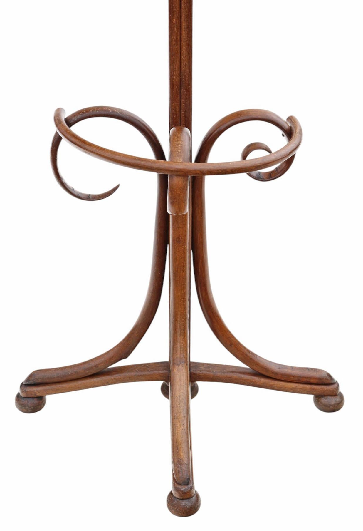 Grand porte-manteau, porte-manteau ou porte-chapeau en bois de Bentwood, de style ancien, Circa 1900 - en demi-cercle contre le mur

Charmant porte-manteau, porte-manteau ou porte-chapeau ancien en bois courbé de grande qualité, datant d'environ