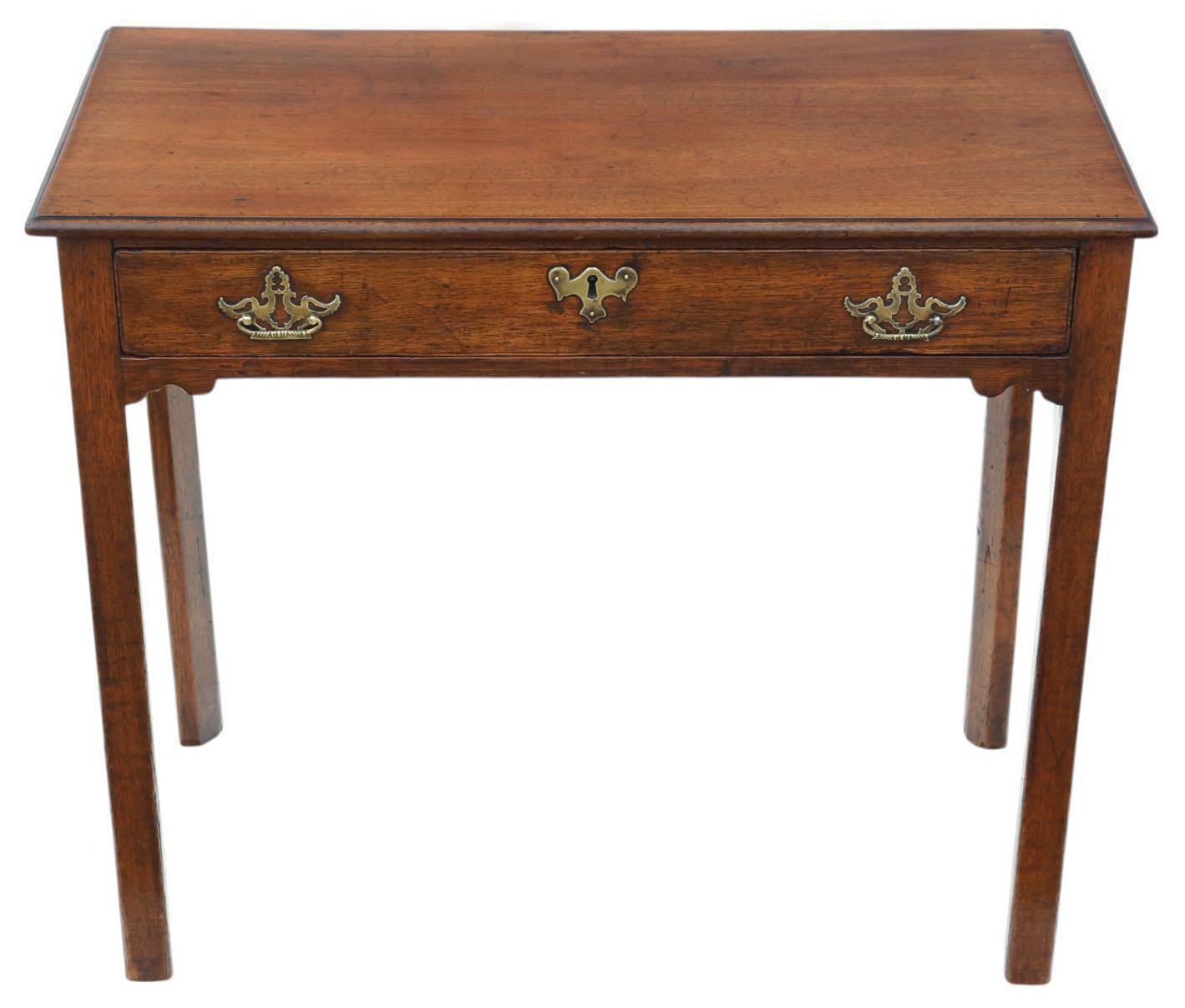 c.1800 Antique Georgian Mahogany Writing Desk – Fine Quality, Versatile as Dressing or Side Table

A fine quality Antique Georgian Mahogany Writing Desk, dating from around 1800, featuring elegant proportions, clean lines, and the timeless classical