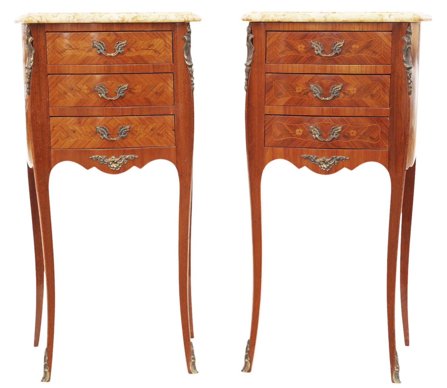 Ancienne paire de tables de chevet en marqueterie avec dessus en marbre - Tables de nuit de qualité, début du 20e siècle

Rare et élégante paire de tables de chevet anciennes en marqueterie avec dessus en marbre, datant de la première moitié du 20e