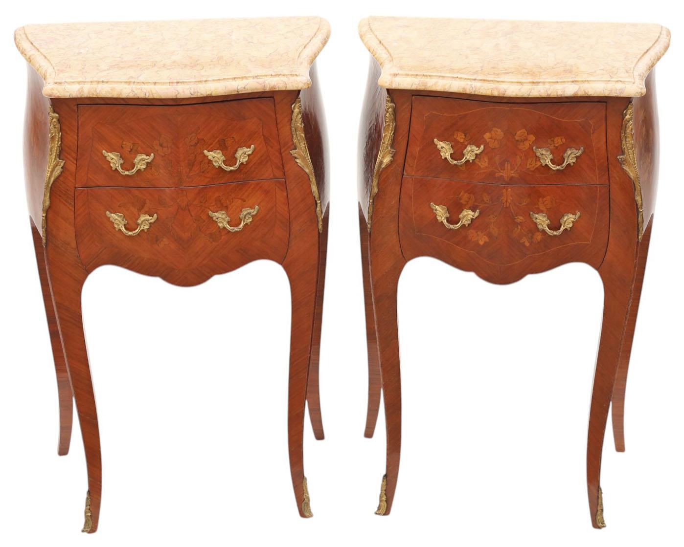 Ancienne paire de tables de chevet en marqueterie avec dessus en marbre - Tables de nuit de qualité, début du 20e siècle

Rare et élégante paire de tables de chevet anciennes en marqueterie avec dessus en marbre, datant de la première moitié du 20e