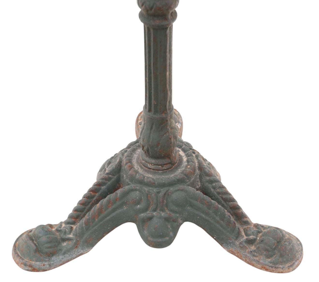 Fer Table de bistrot ancienne en marbre et fonte de 1900 - Table de cuisine ou de jardin en vente