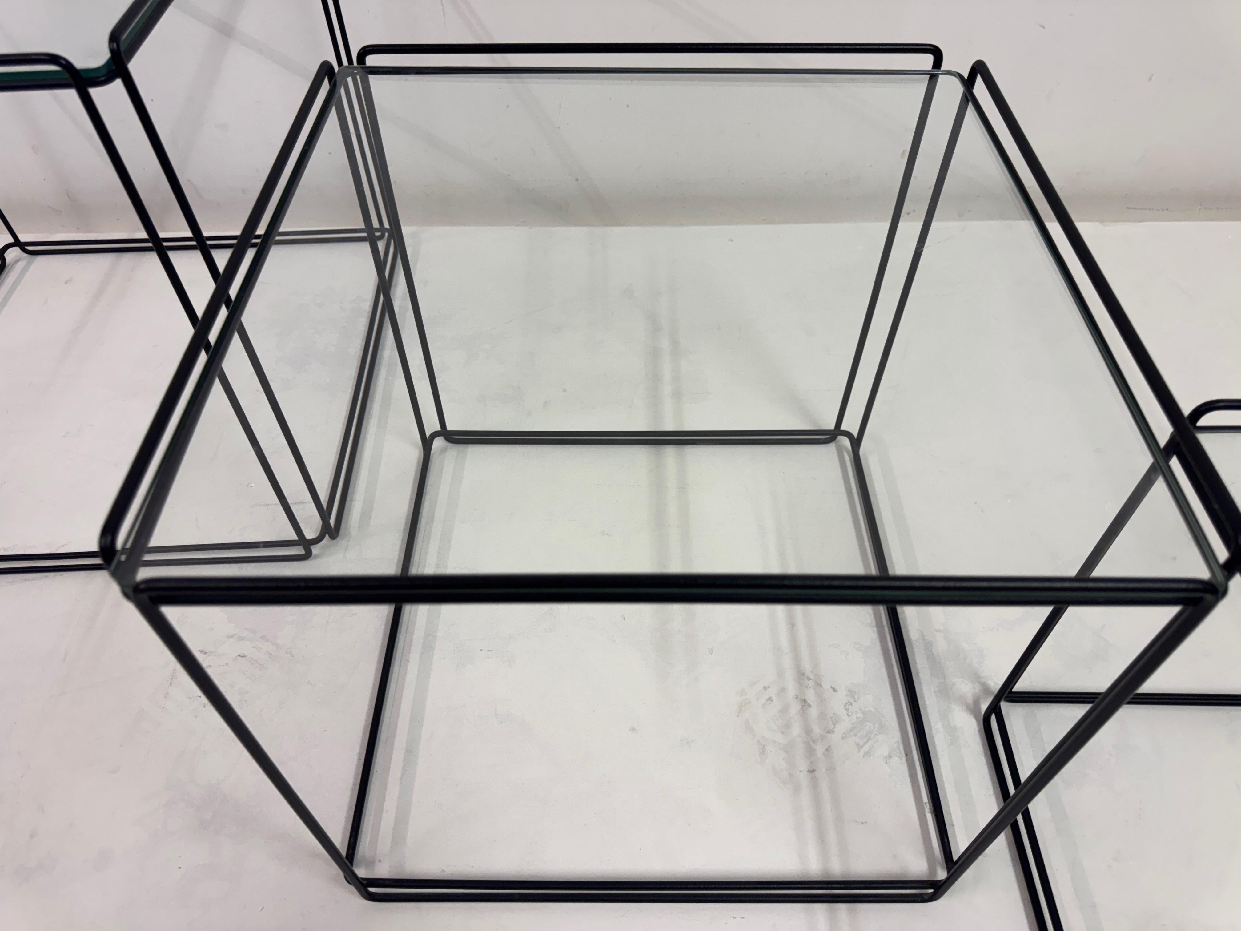 Nest von 'Isosceles' Tischen von Max Sauze für Atrow, Frankreich, 1970er im Angebot 5