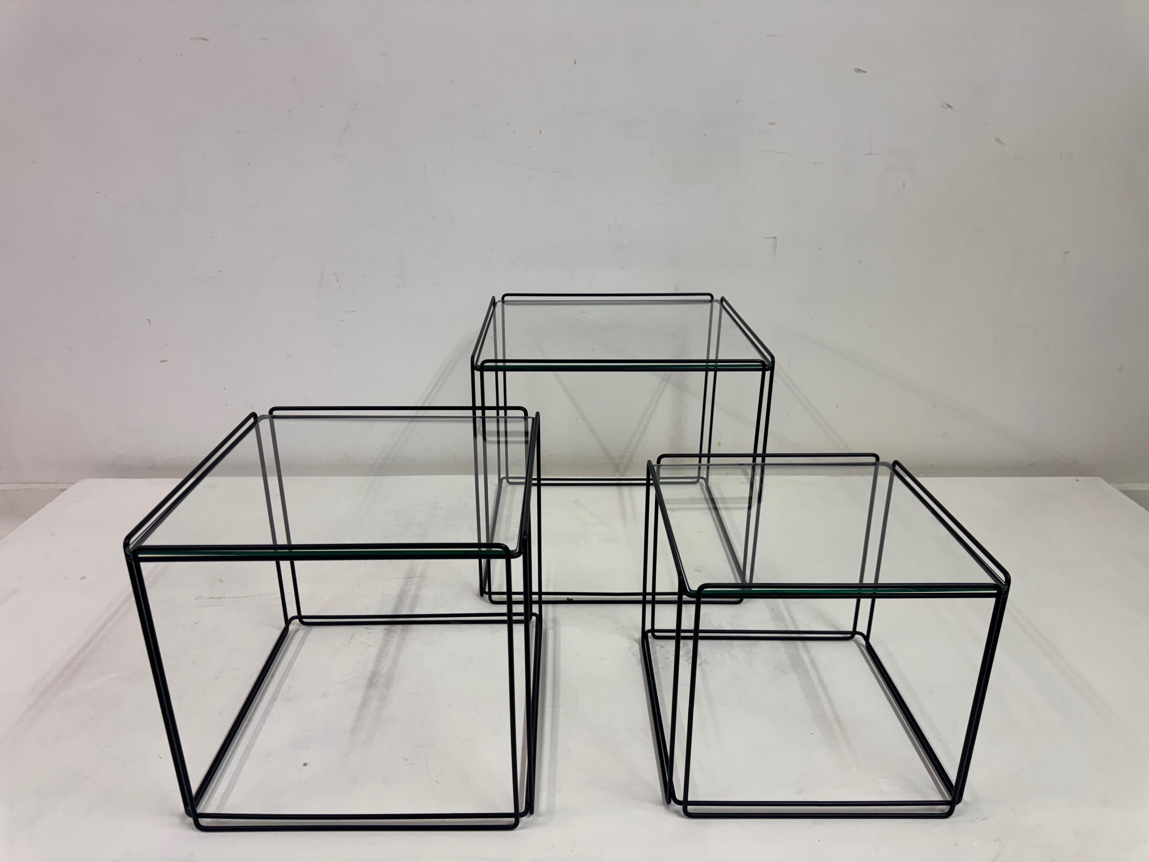 Nest von 'Isosceles' Tischen von Max Sauze für Atrow, Frankreich, 1970er im Angebot 7