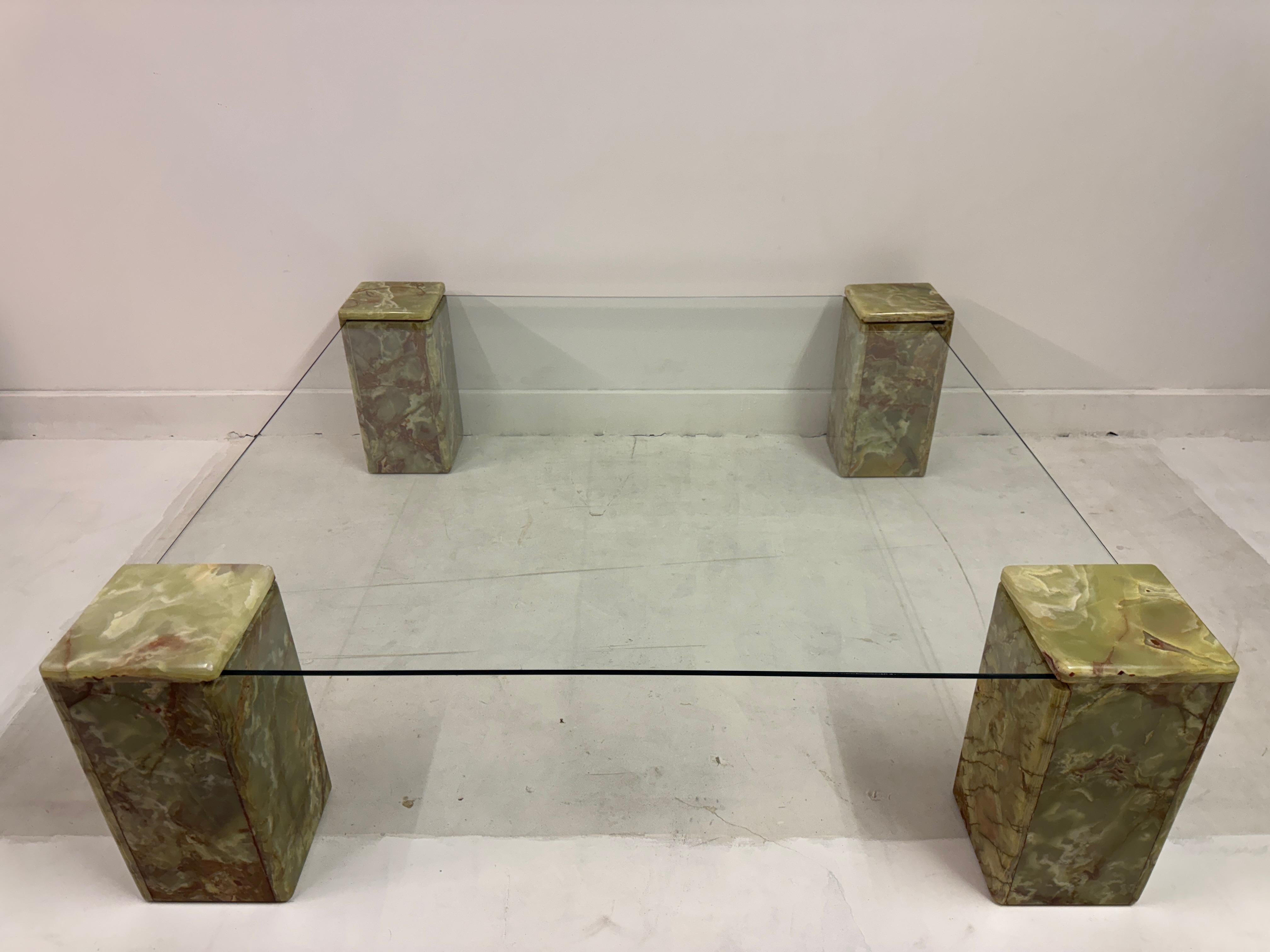 Mid-Century Modern Large 1980s Onyx and Glass Coffee Table For Sale