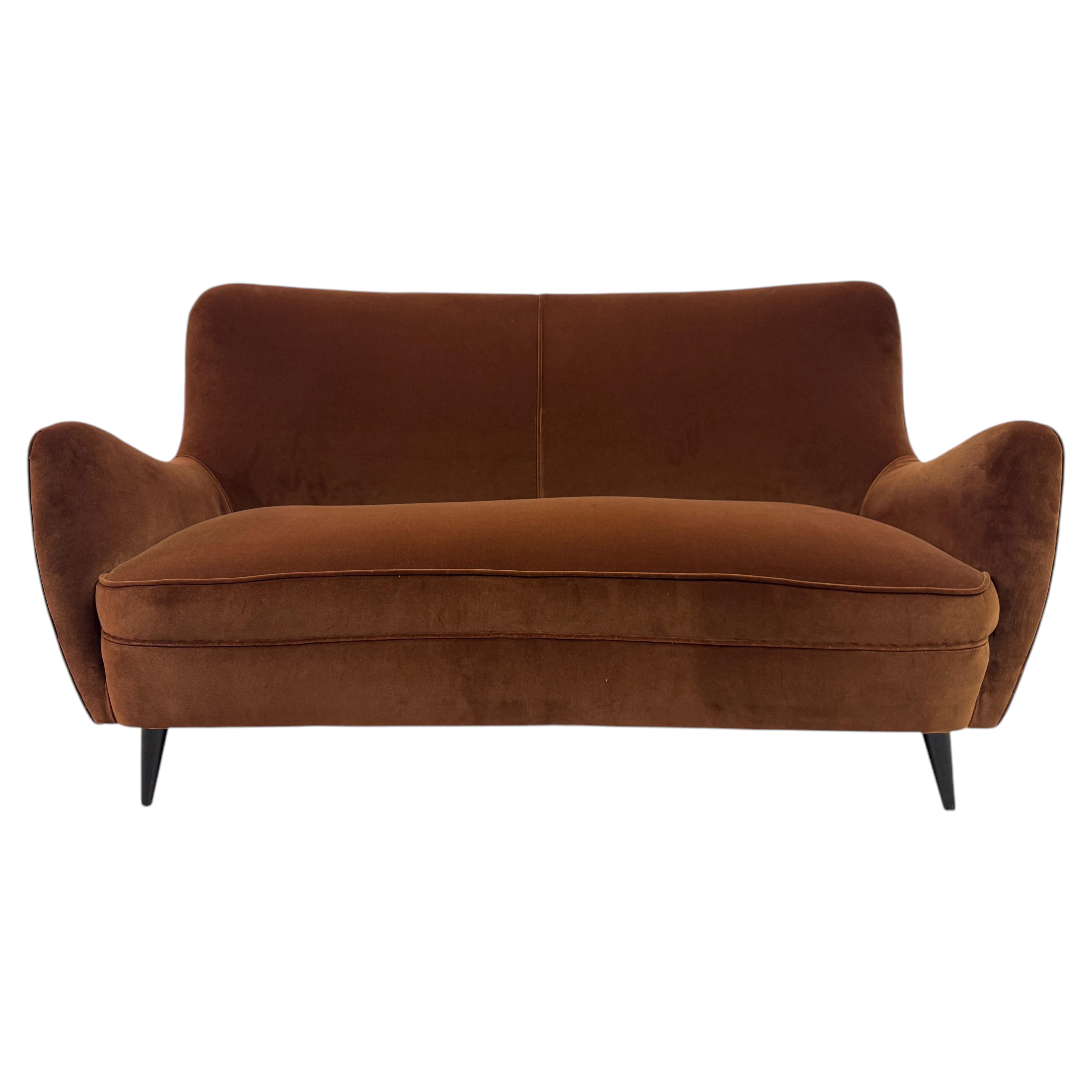 Mid Century Italian Curved Sofa in Cotton Velvet, 1950s For Sale