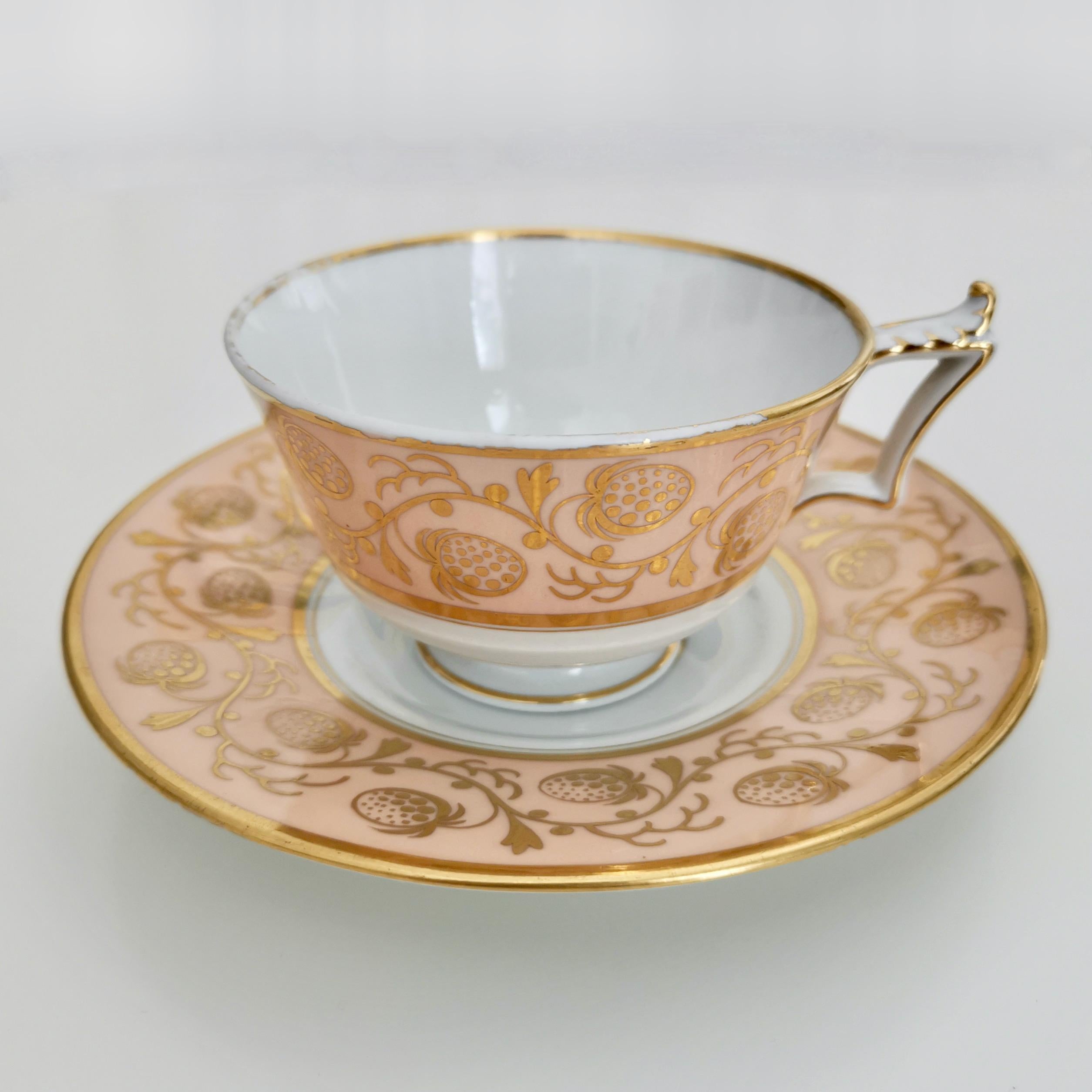 English Flight Barr & Barr Teacup Trio, Peach Gilt Strawberries, Regency, circa 1815