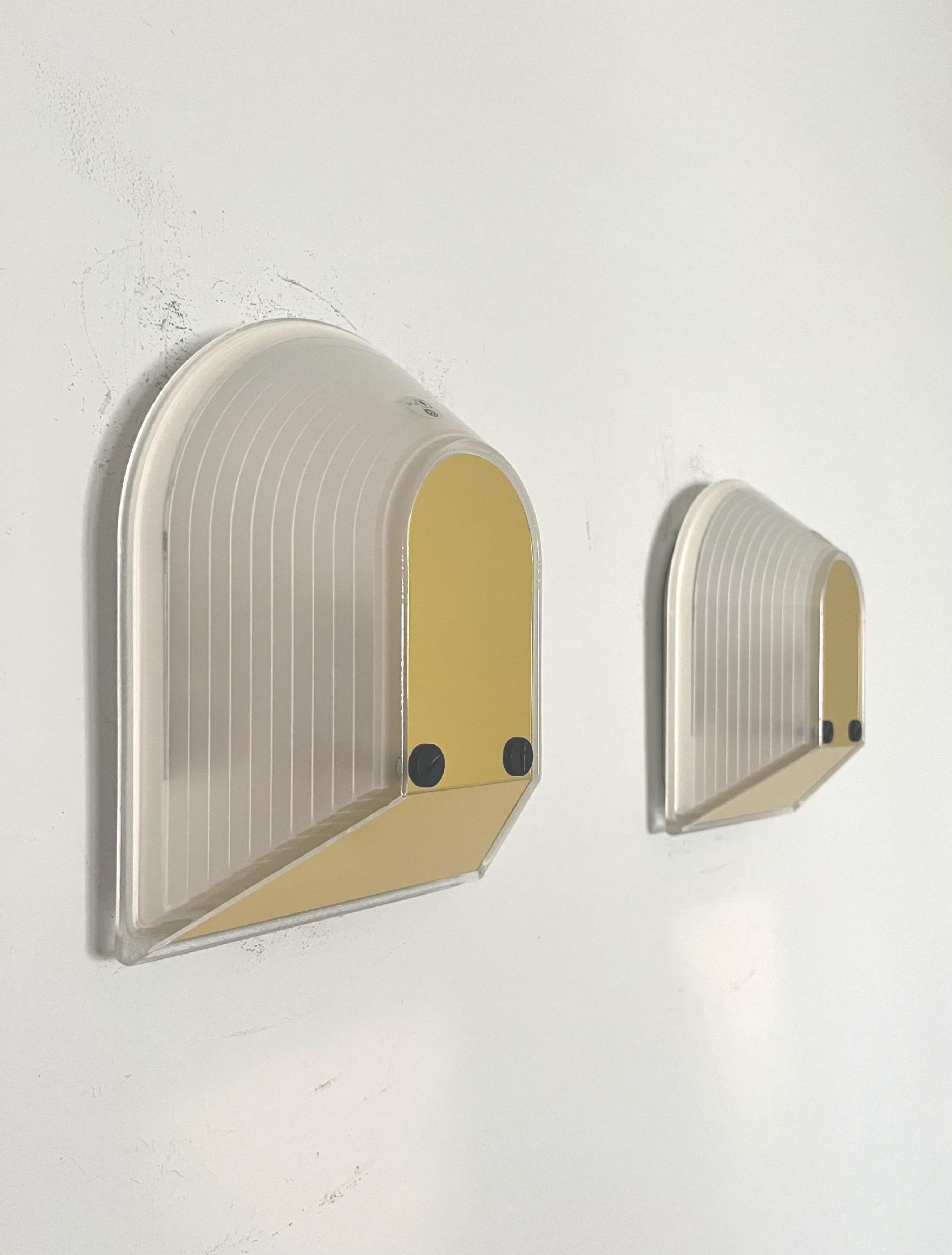 Postmoderno Coppia di appliques 