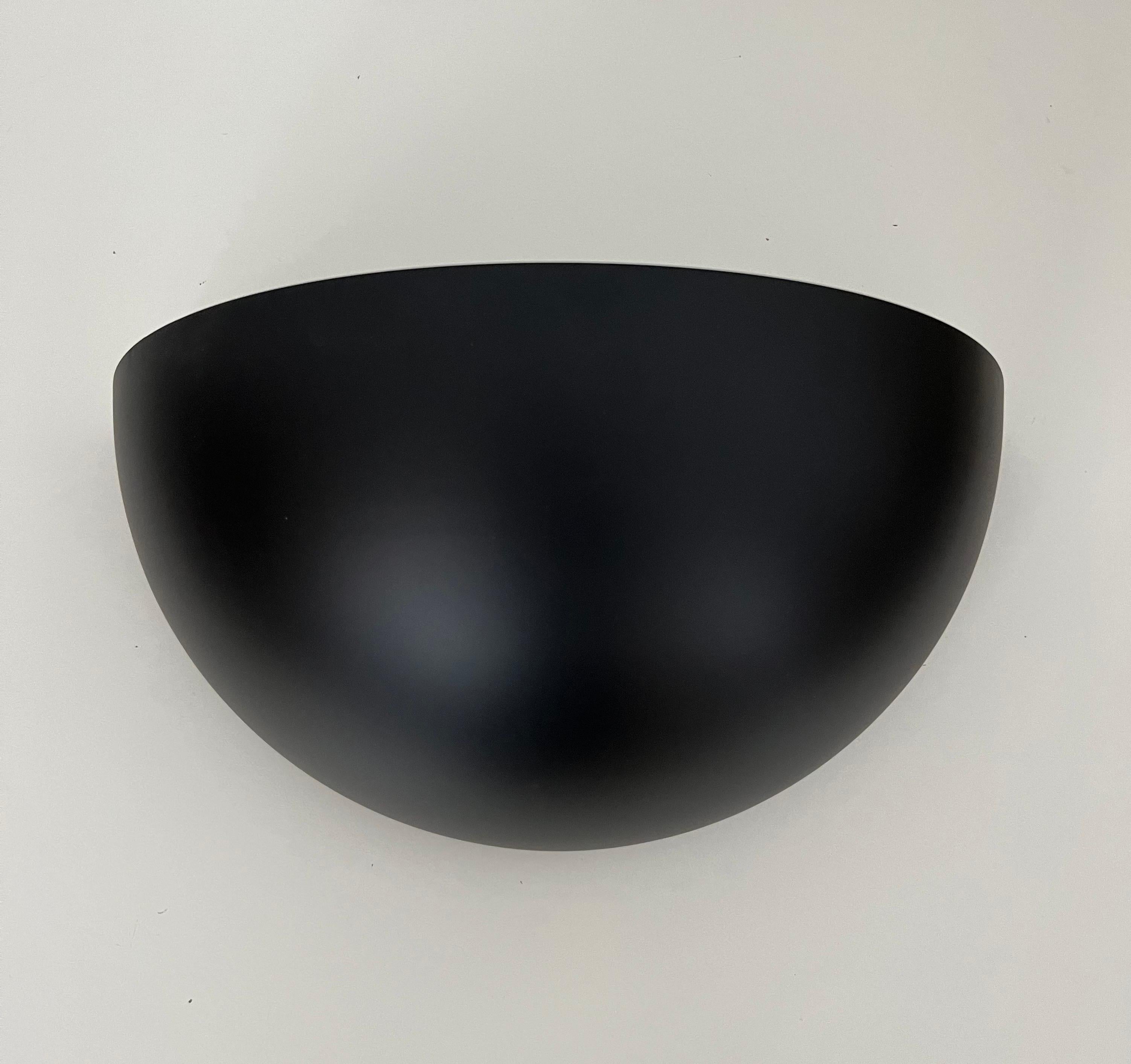 Mid-Century Set of Four Black Metal Wall Sconces by Estiluz, Barcelona, 1970s For Sale 2
