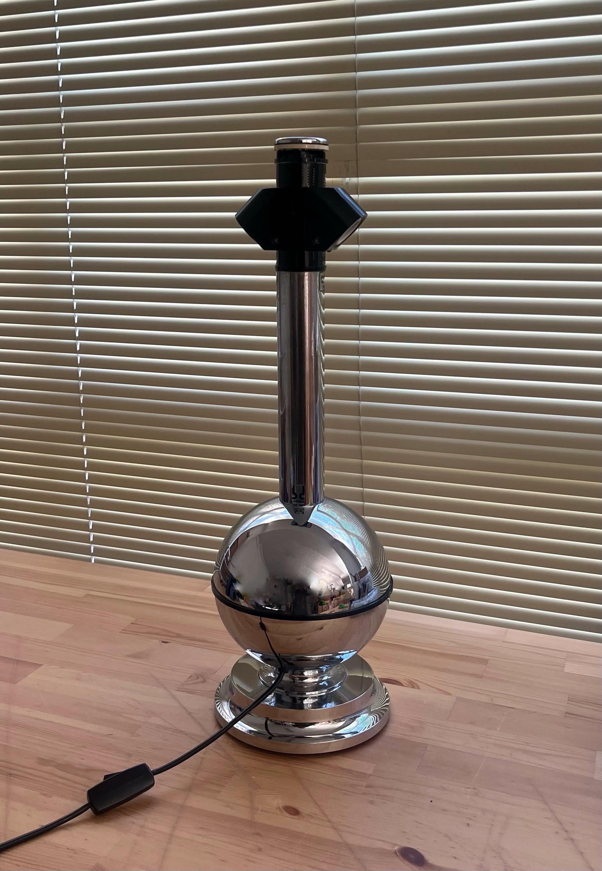 Chrome Table Lamp by BD Lumica, Barcelona, 1970s In Good Condition For Sale In Badajoz, Badajoz