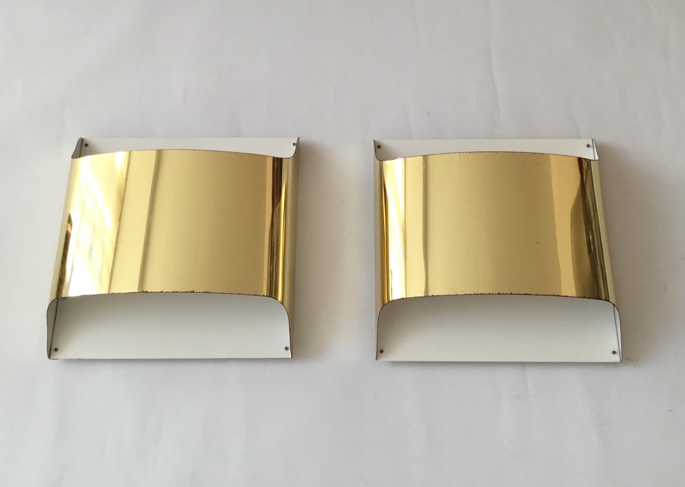 Pair of Spanish Metal Gold Wall Sconces, 1980s For Sale 1