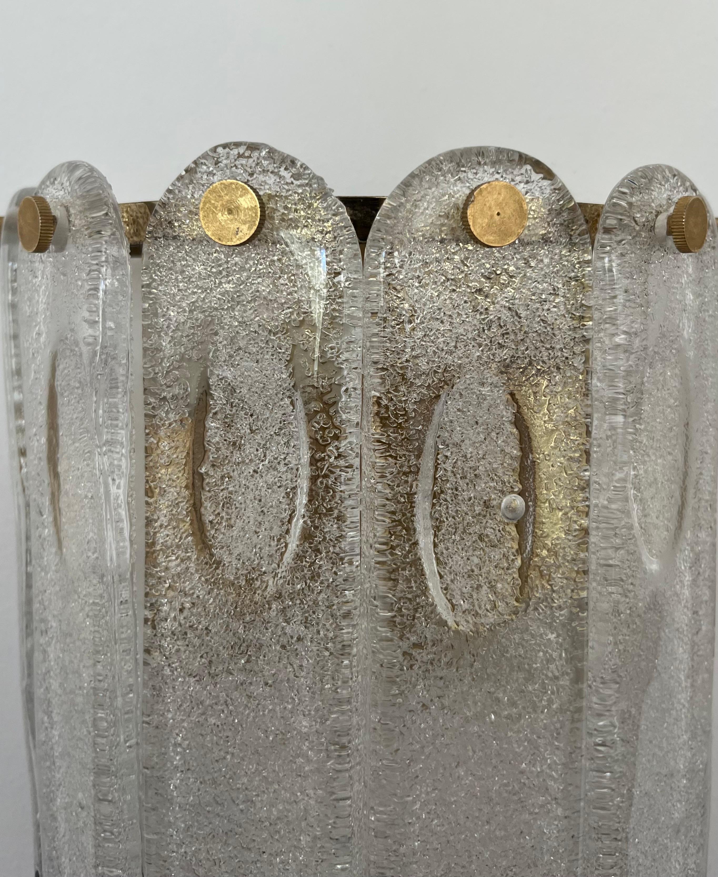 Mid-Century Modern Pair of Midcentury Italian Lilac Murano Glass Wall Sconces by Mazzega, 1970s For Sale