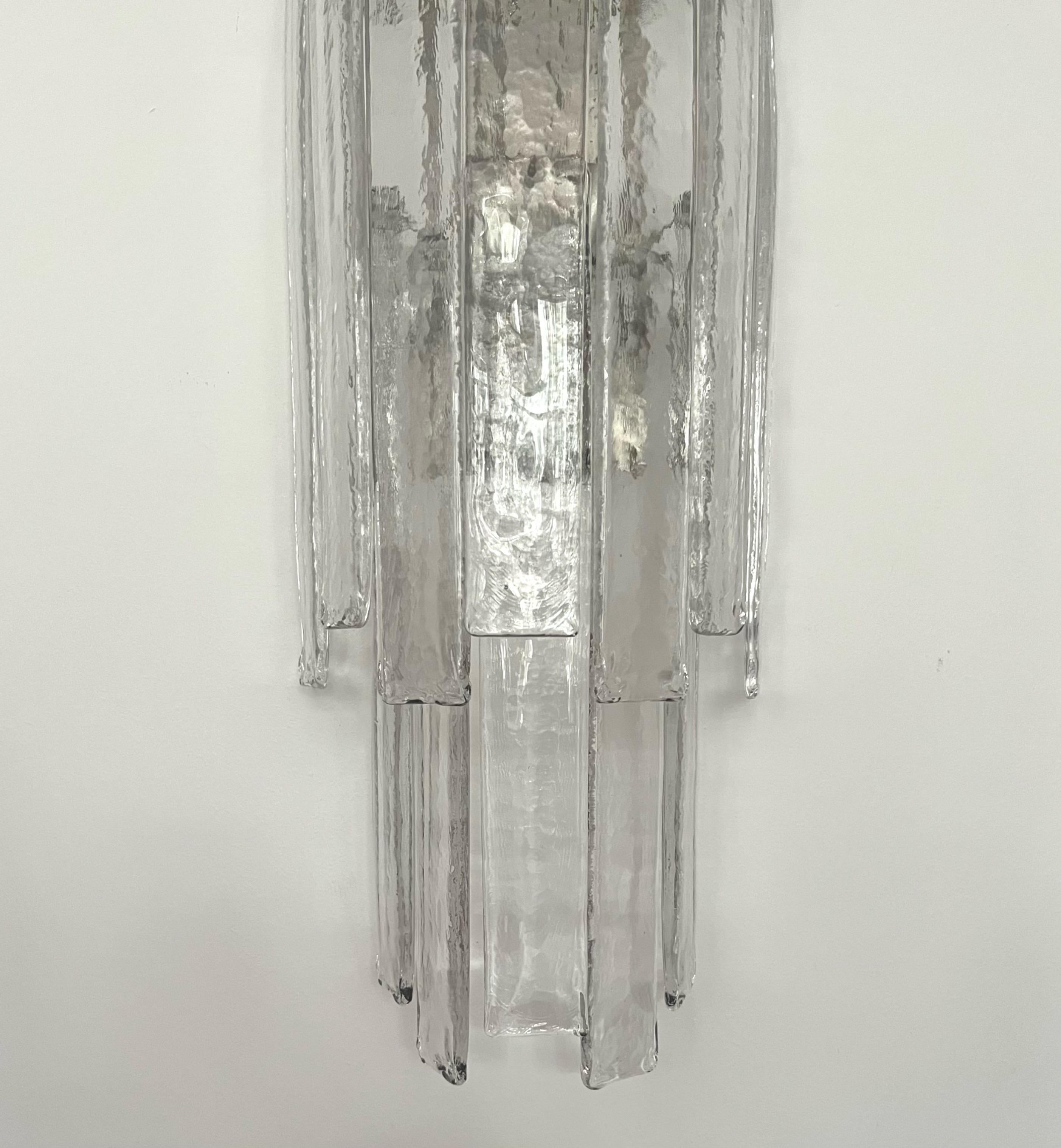 Coppia di lampade da parete lunghe e trasparenti di Mazzega Murano, anni '70, Italia Midcentury in vendita 4