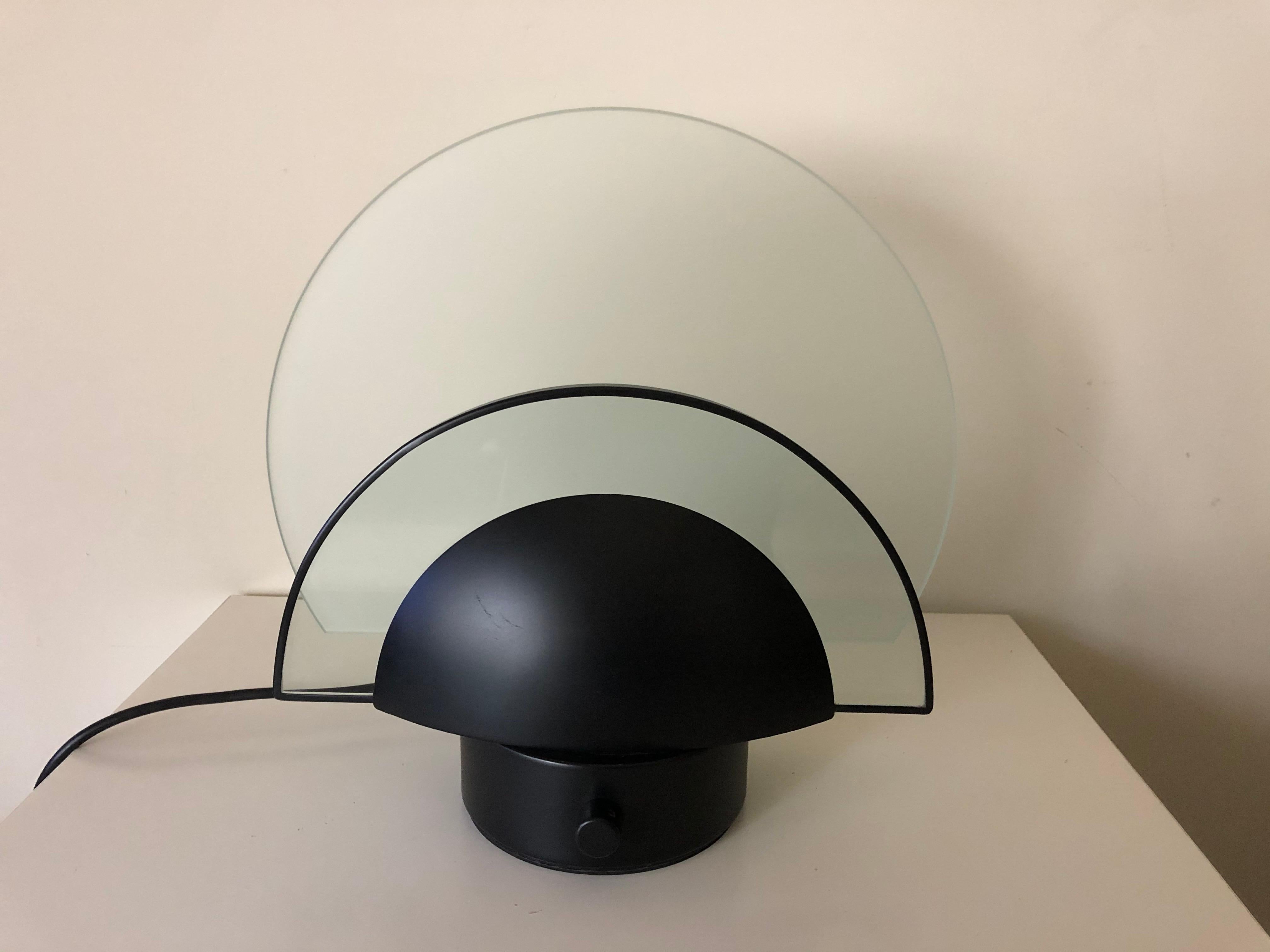 Lampe de table noire espagnole postmoderne à gradation par Estiluz, Barcelone, années 1980 en vente 9