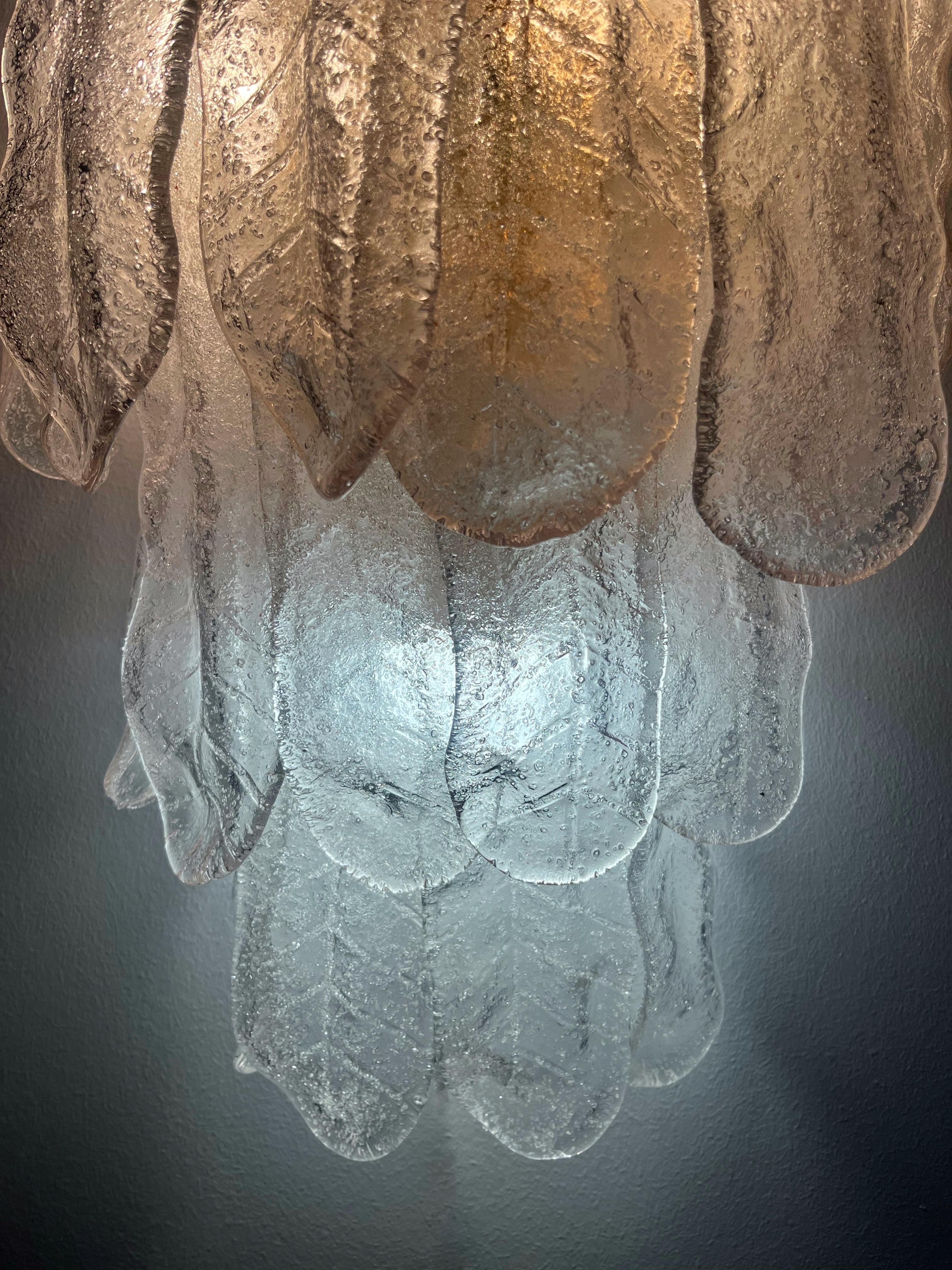Fin du 20e siècle Grande paire d'appliques murales italiennes mi-siècle unique de Murano par Mazzega, 1970 en vente