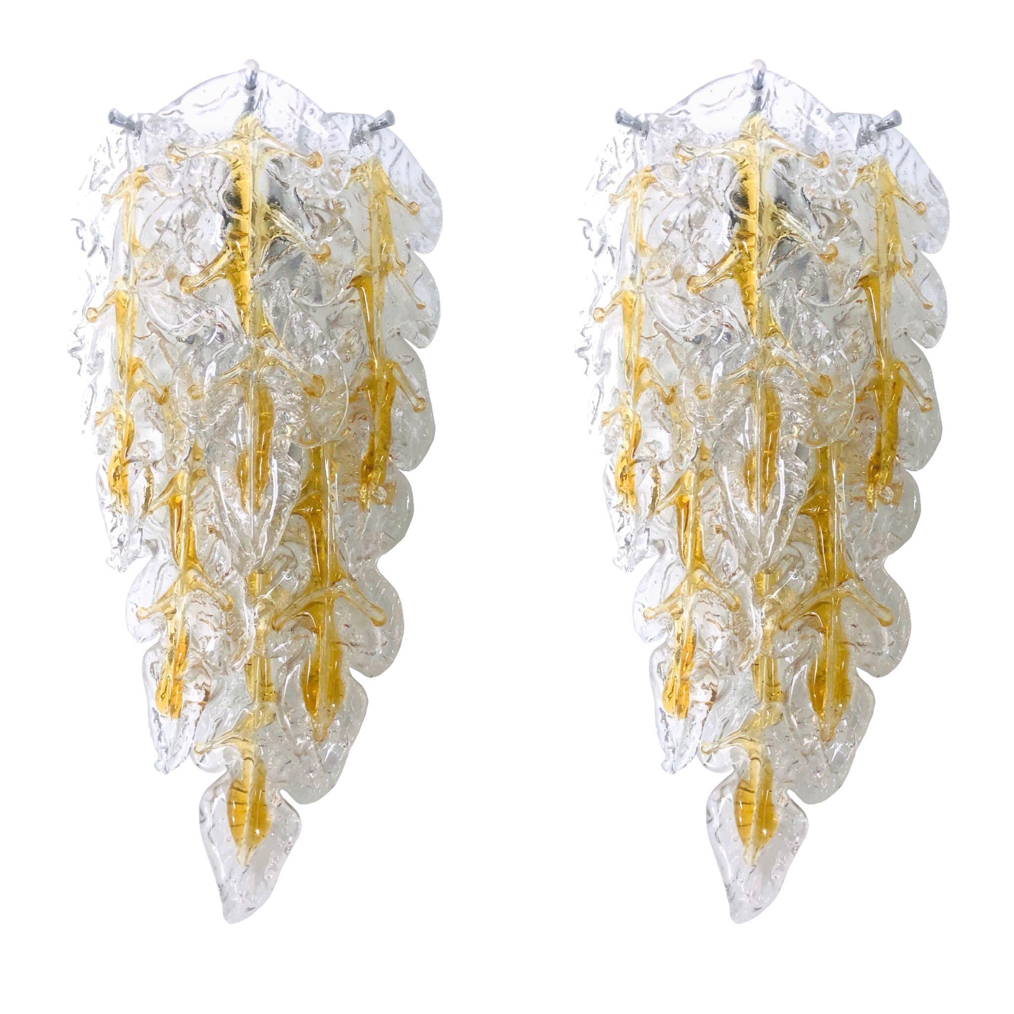 Italian Midcentury Set of Four Murano Leaf Wall Sconces by Mazzega, 1970s en vente 7