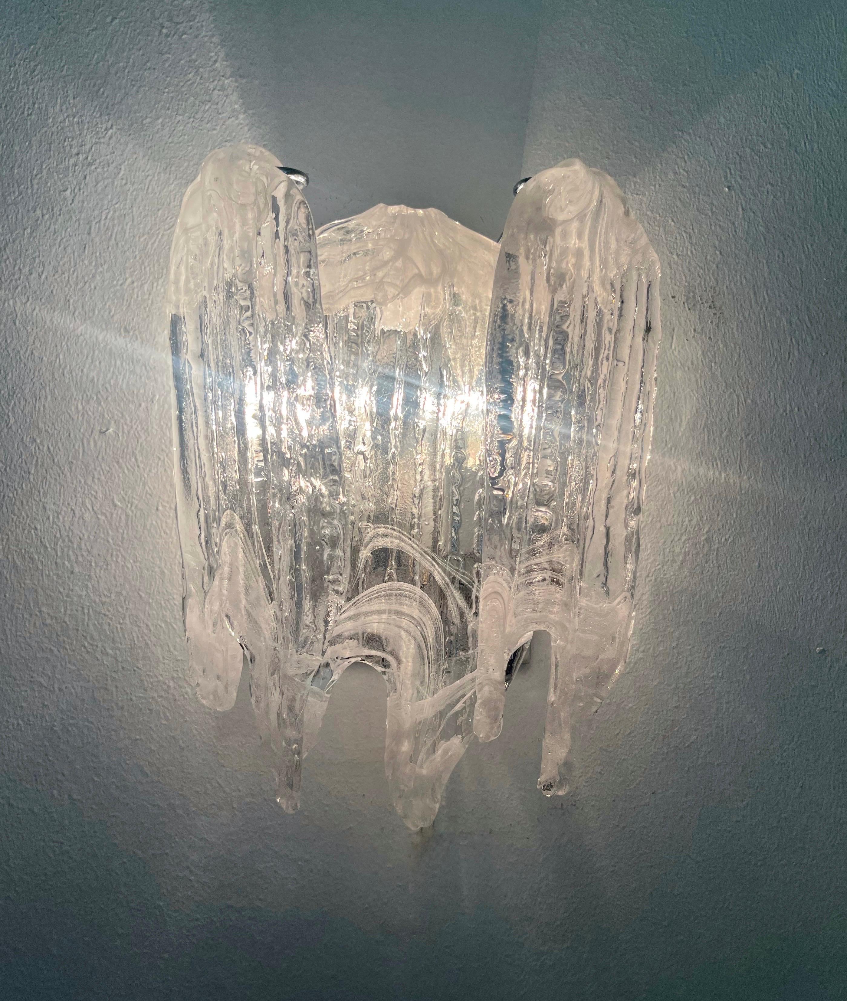 Aplique de pared italiano de mediados de siglo en cristal de Murano blanco transparente de Mazzega, años 70 en venta 7