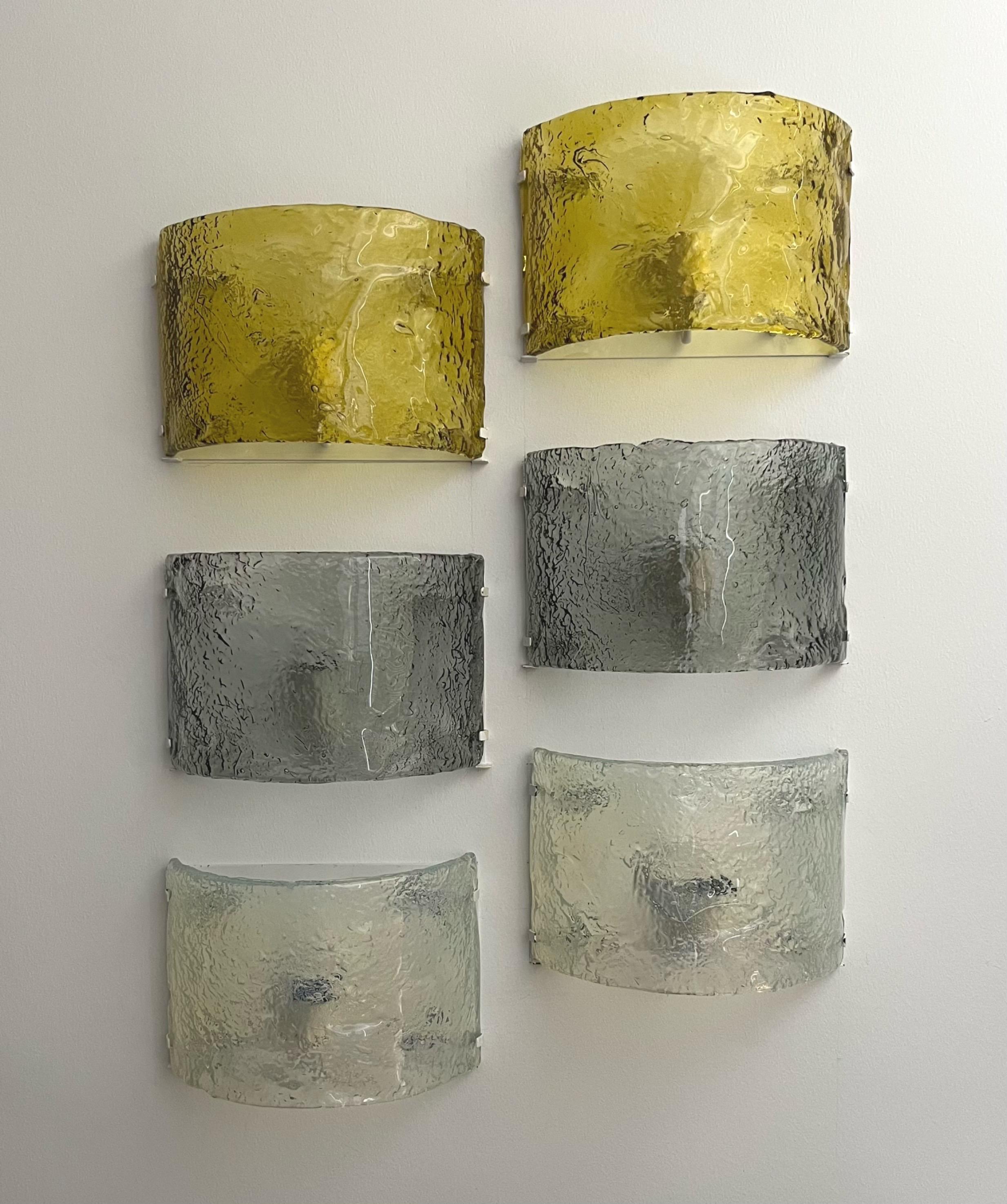 Paire d'appliques murales italiennes iridescentes de Murano par Carlo Nason pour Mazzega, 1970 en vente 15