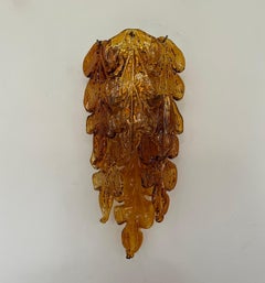 Paire d'appliques murales à feuilles de Murano en ambre de style italien du milieu du siècle dernier par Mazzega, années 1970
