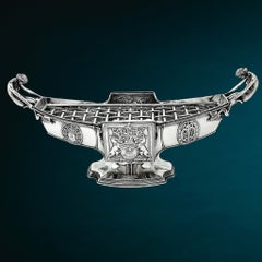 Rare Omar Ramsden Sterling Silver Arts & Crafts Centrepiece / Rose Bowl 1934
