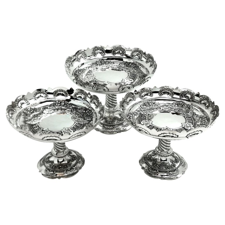 Suite of 3 Antique Victorian Silver Comports / Dishes 1892 / 93 Centrepiece