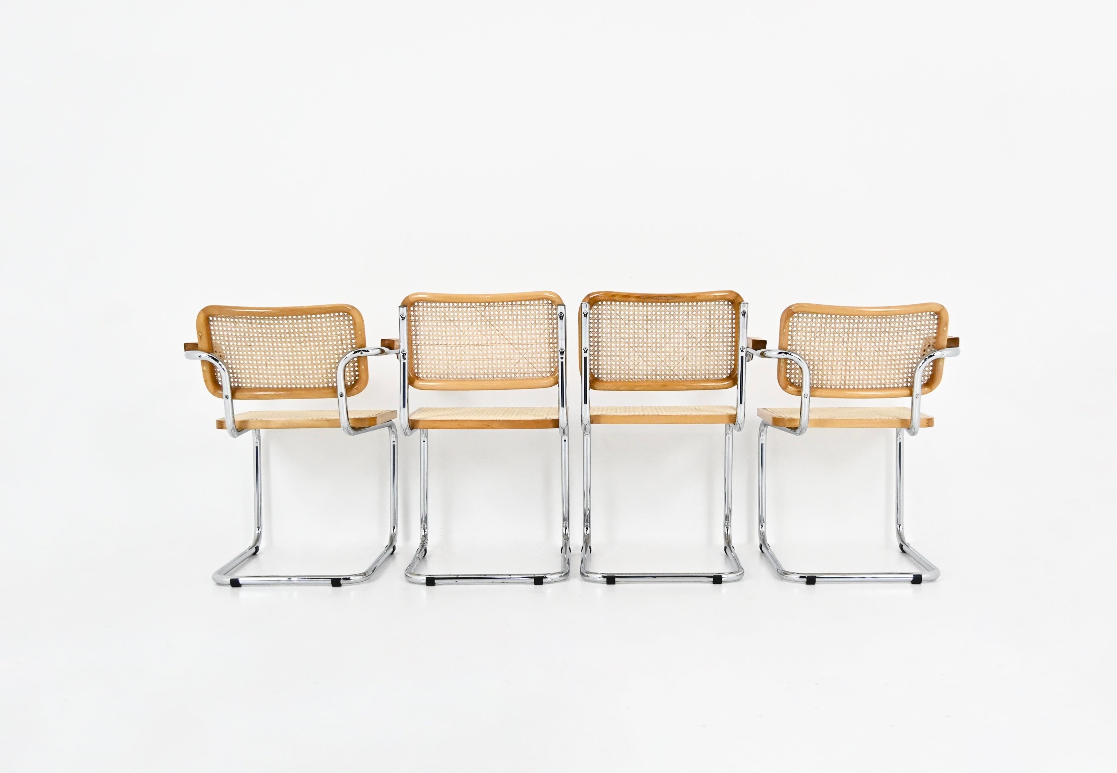 Fine XX secolo Sedie da pranzo stile B32 di Marcel Breuer, set di 4 pezzi in vendita
