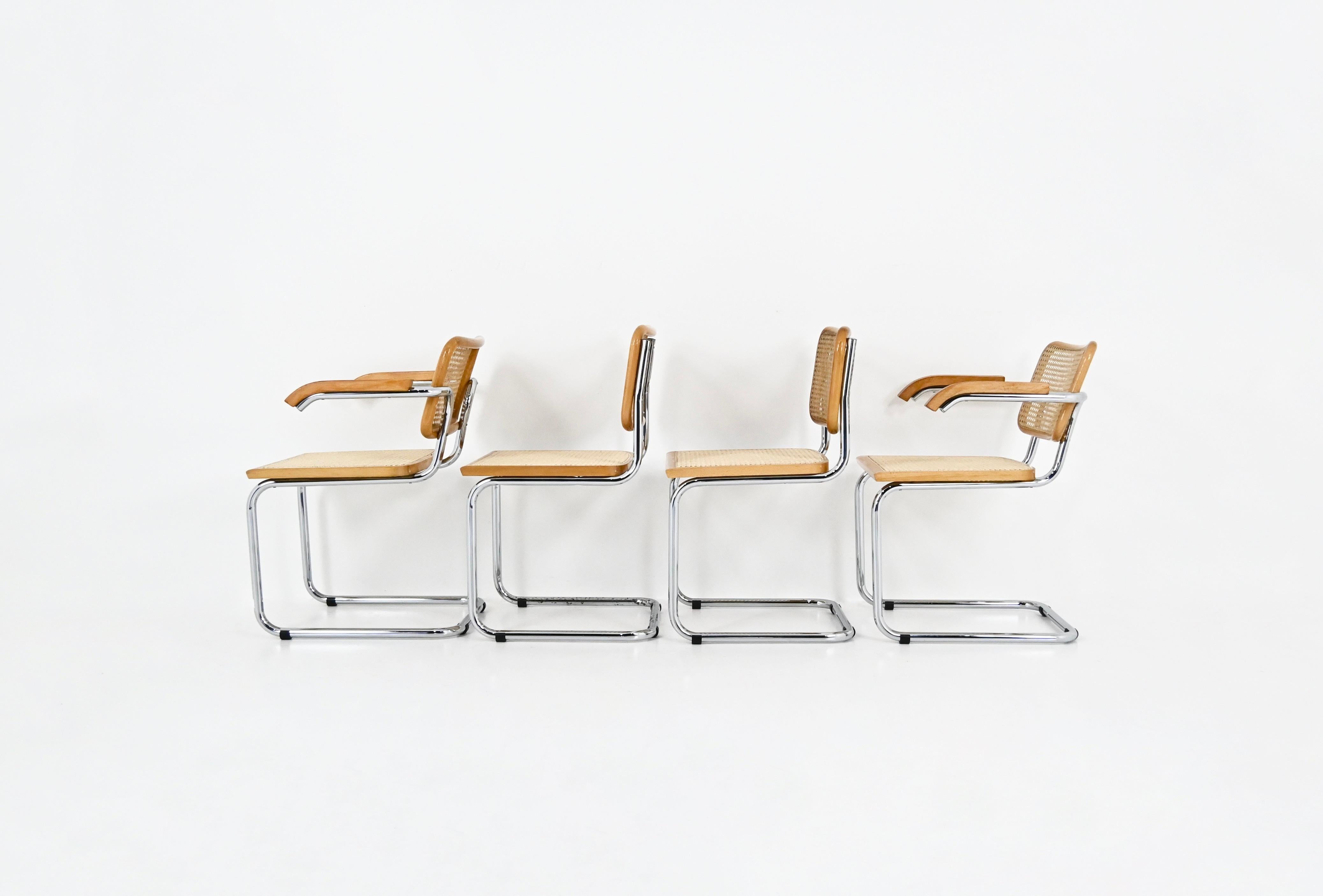 Metallo Sedie da pranzo stile B32 di Marcel Breuer, set di 4 pezzi in vendita