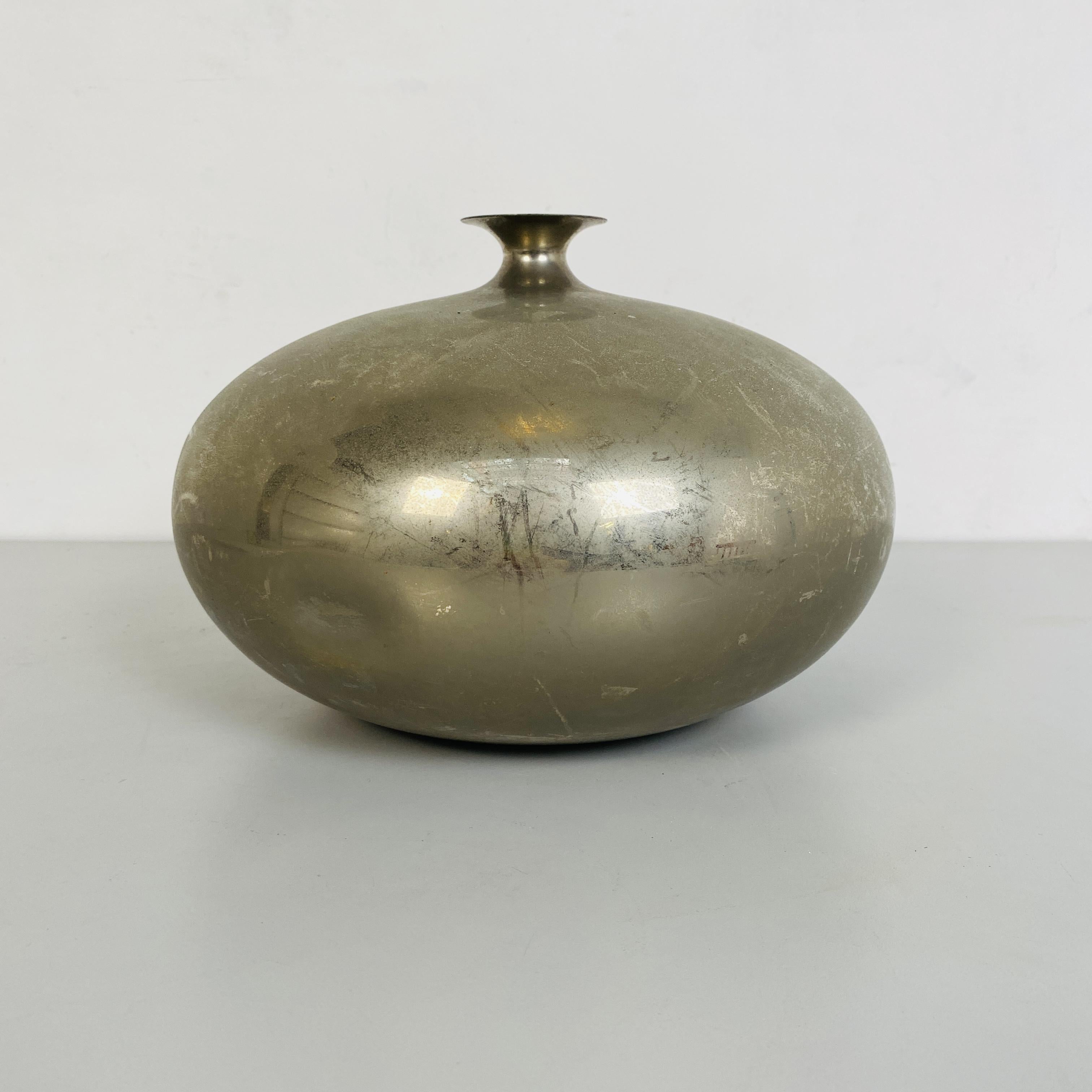 Italian Mid-Century Modern Gray Pewter Rounded Vase, 1970s 6
