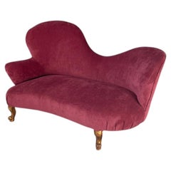 Italian sofa in purple-red velvet and wood, 1930s