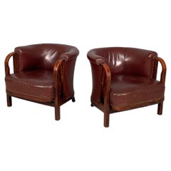 Austrian burgundy leather and wood tub armchairs by Thonet, early 1900s