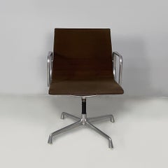 Italian modern fabric office chair by Charles and Ray Eames for ICF, 1970s