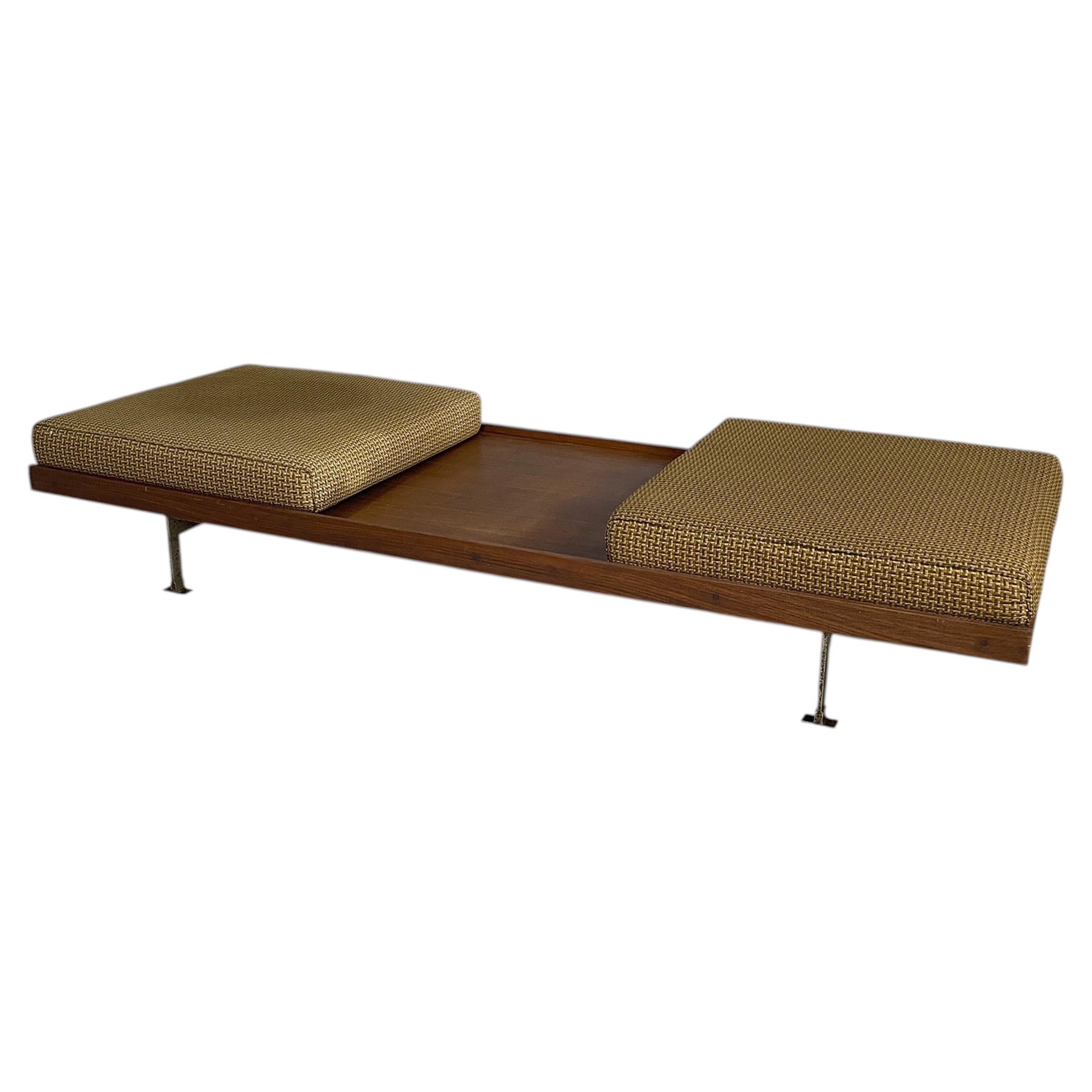 Italian art deco wooden daybed with two cushions, 1930s For Sale