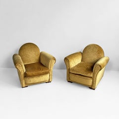 Sillones italianos de terciopelo amarillo de mediados de siglo, diseñados por Tito Agnoli para Poltrona Frau, década de los 50