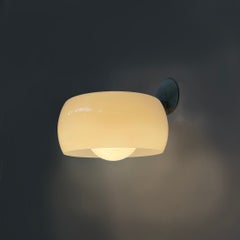Italienische Wandleuchte im Mid-Century-Modern-Stil „Clinio“ von Vico Magistretti, Artemide, 1970er Jahre
