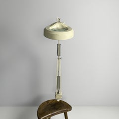 Lampada da tavolo norvegese in stile mid-century modern “Naska Loris” di Luxo, anni ’50
