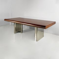 Escritorio italiano moderno de madera y metal, diseñado por Hans von Klier para Skipper, década de los 70