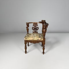 Sessel im Stil der italienischen Neorenaissance aus Holz und Stoff, Ende des 19. Jahrhunderts