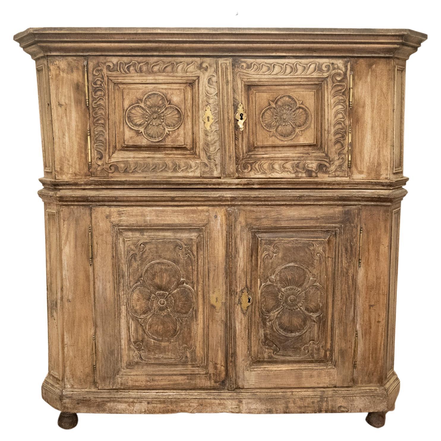 18th Century Rustic French Walnut Buffet Du Corps - Cabinet For Sale
