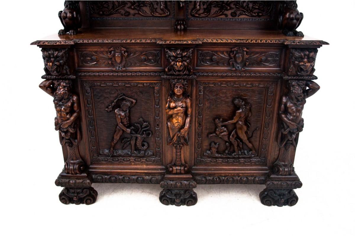 Renaissance sideboard, France, circa 1790. For Sale 3