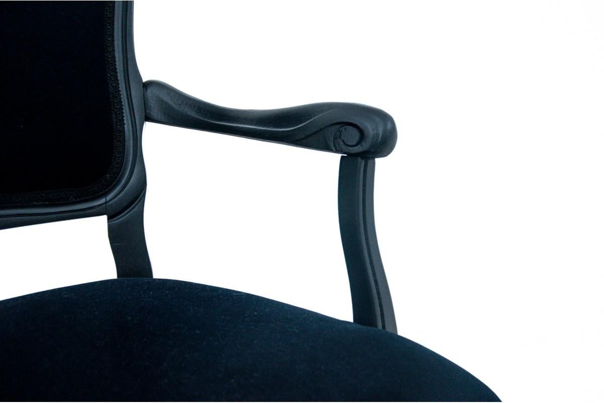 Sillón, Norte de Europa, década de 1940. Nogal en venta