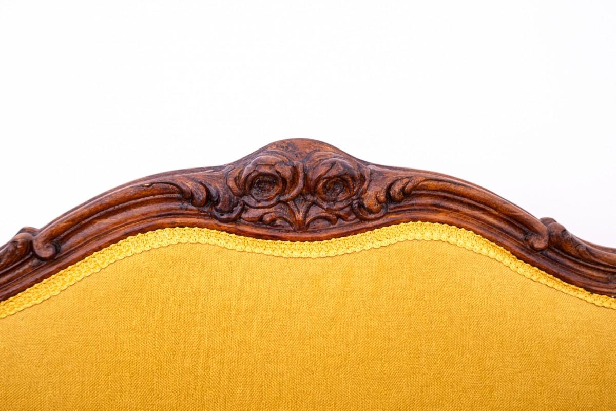 Français Paire de fauteuils à oreilles, France, vers 1920. en vente