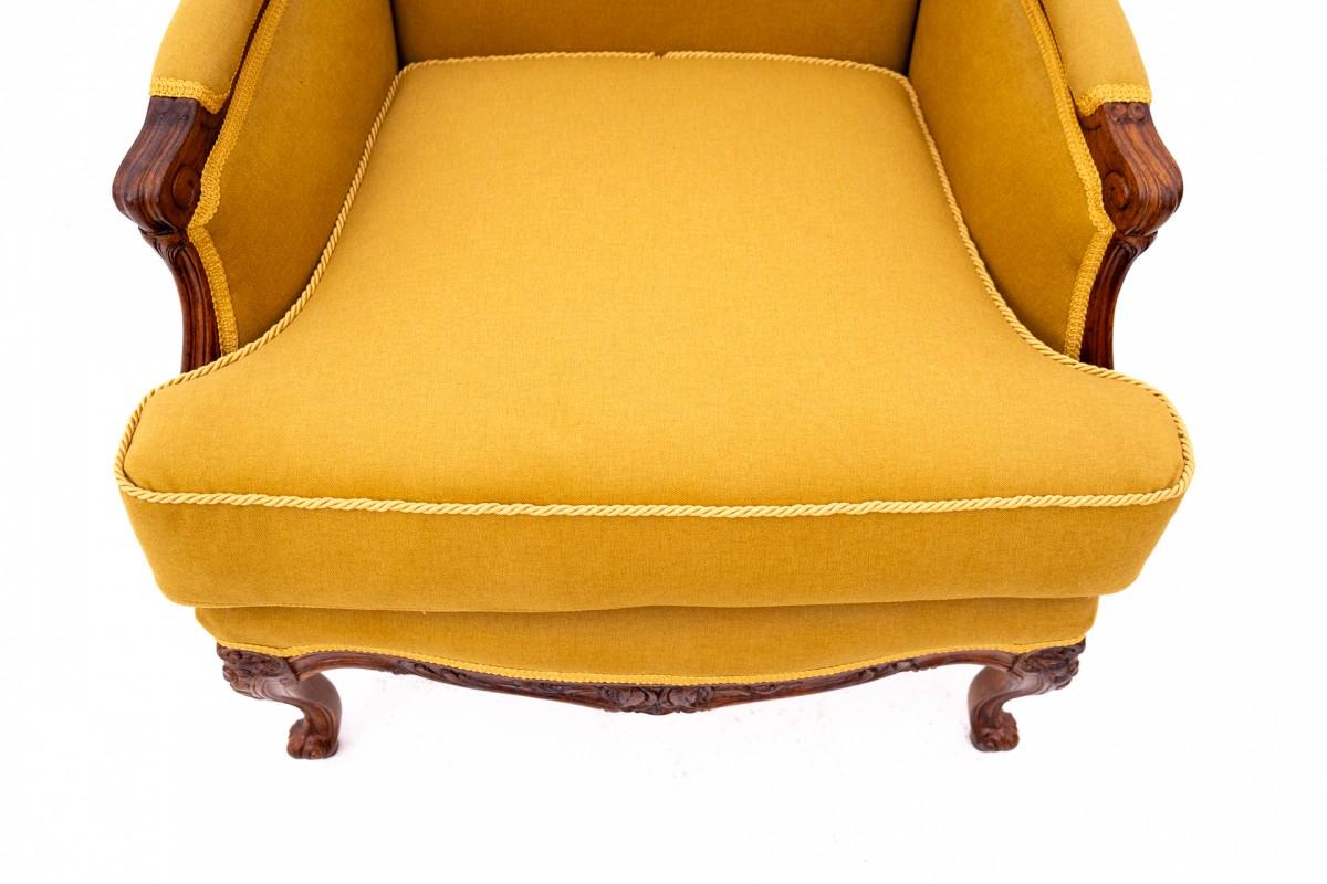 20ième siècle Paire de fauteuils à oreilles, France, vers 1920. en vente