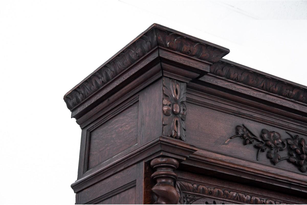 19th Century Library in the neo-renaissance style, circa 1890. For Sale