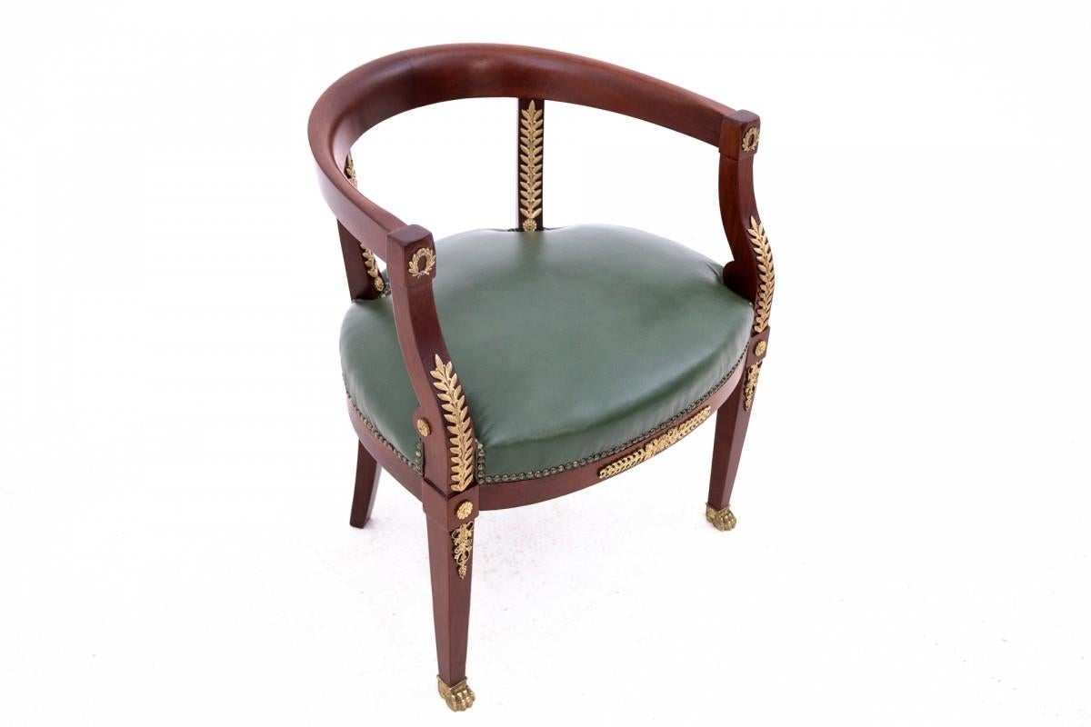 Set da studio in stile impero, Francia, 1820 circa.

Mobili in ottime condizioni, dopo una ristrutturazione professionale.

Wood: mogano

Il set comprende:

-Altezza 203 cm Larghezza 197 cm Profondità 49 cm

-Altezza scrivania 81 cm larghezza 160 cm