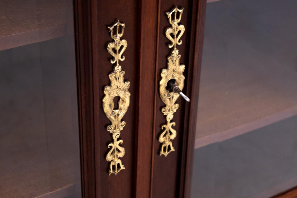 Set di armadietti in stile impero, Francia, circa 1820. in vendita 10