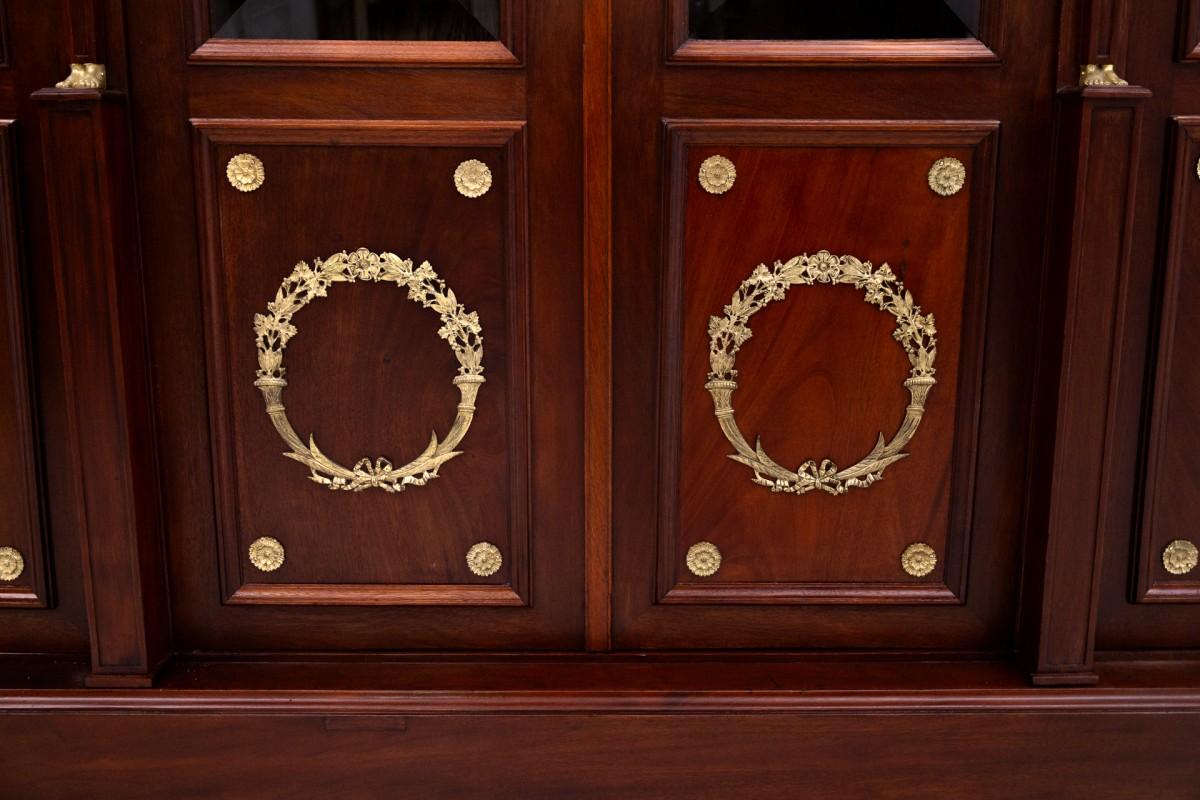 Set di armadietti in stile impero, Francia, circa 1820. in vendita 11