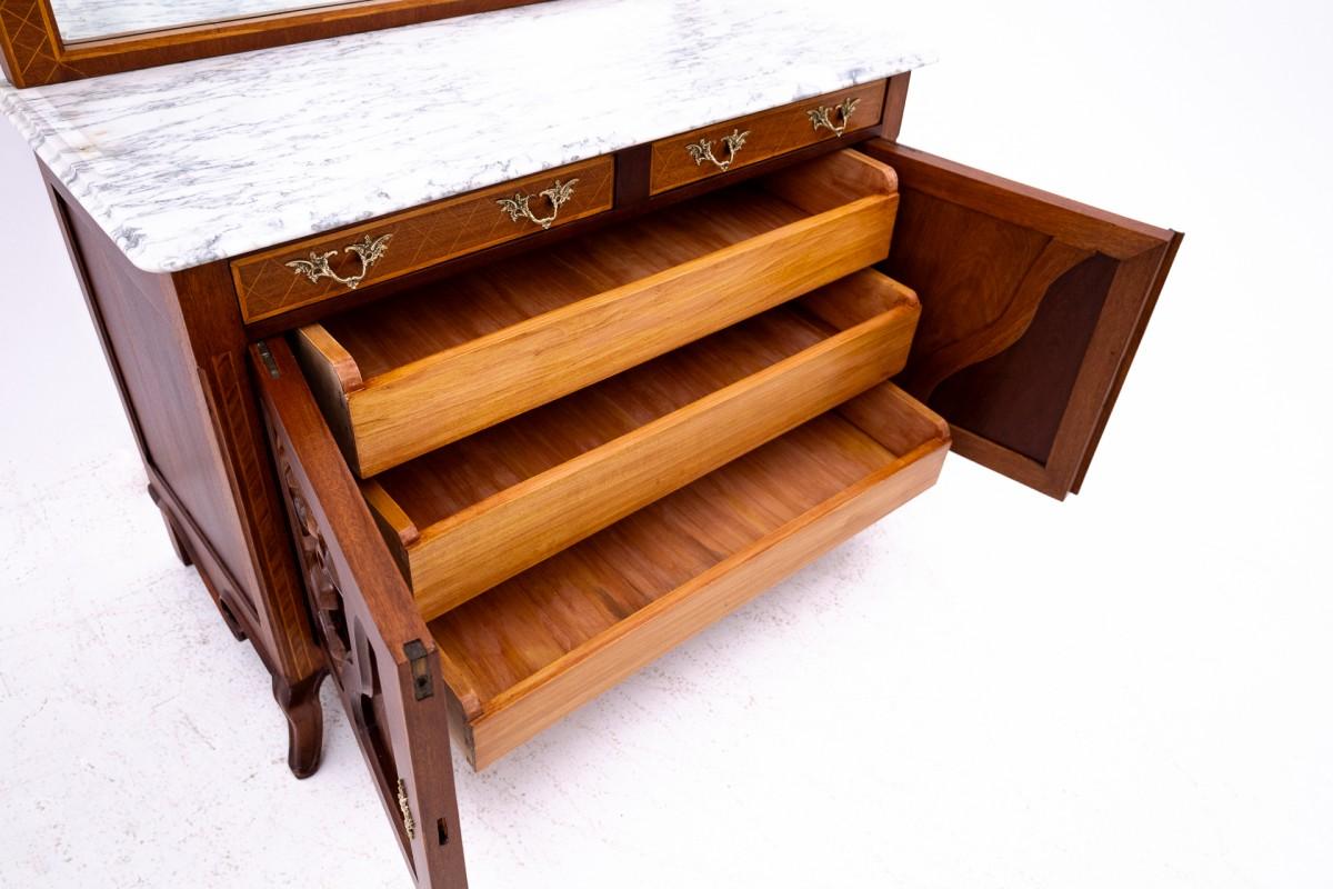 Français Table de toilette ancienne du tournant des 19e et 20e siècles, France. en vente