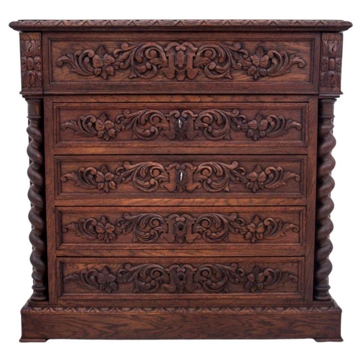 Commode ancienne, France, vers 1885.