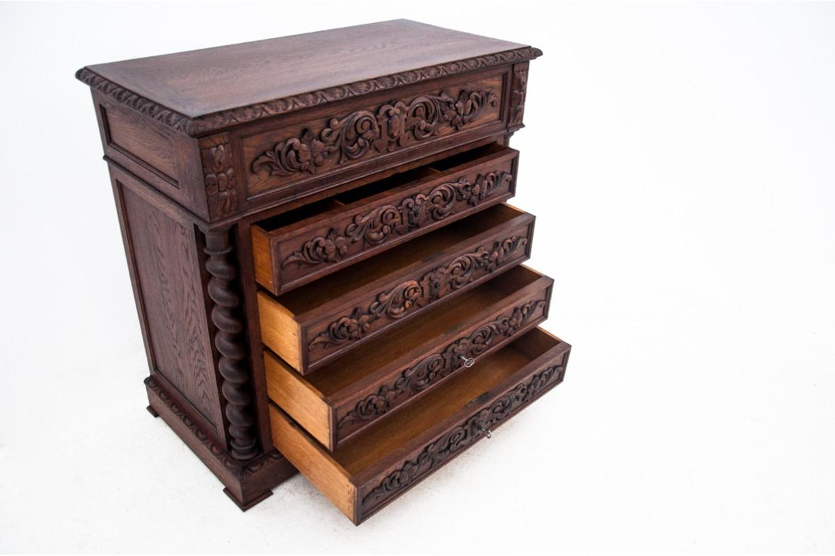 Français Commode ancienne, France, vers 1885. en vente