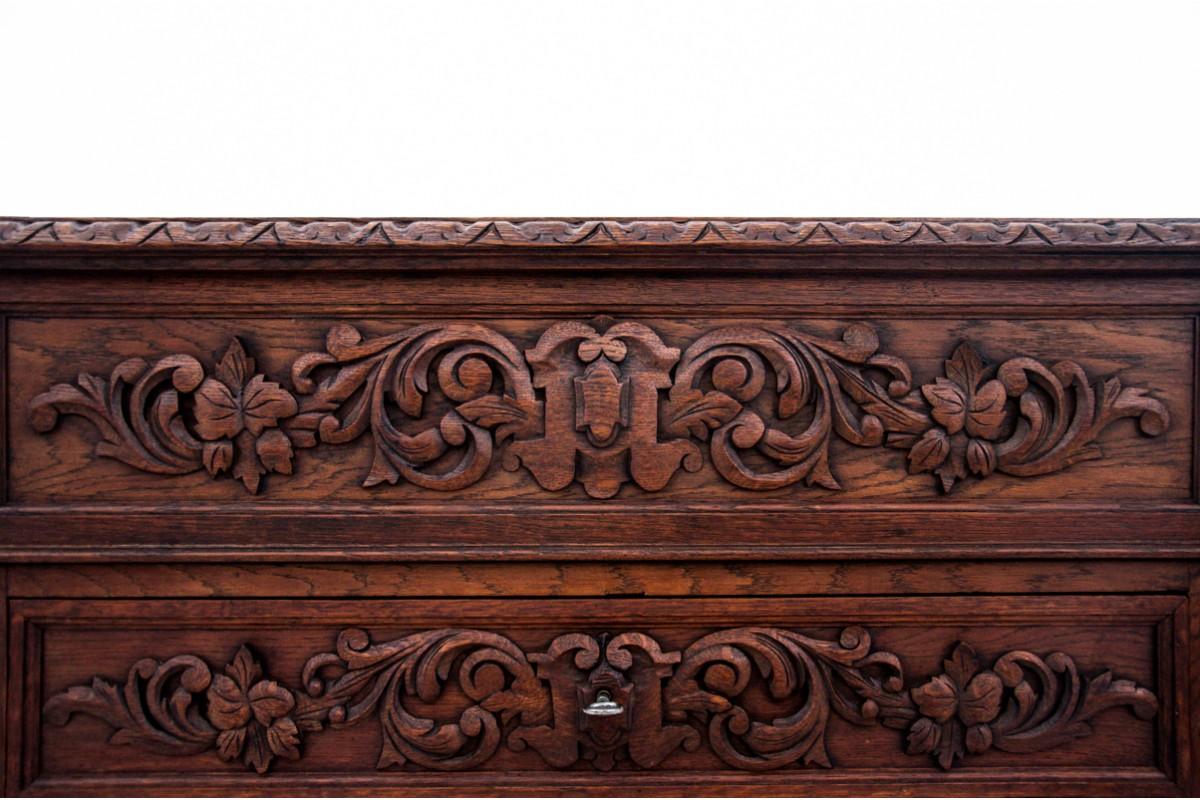 Commode ancienne, France, vers 1885. en vente 3