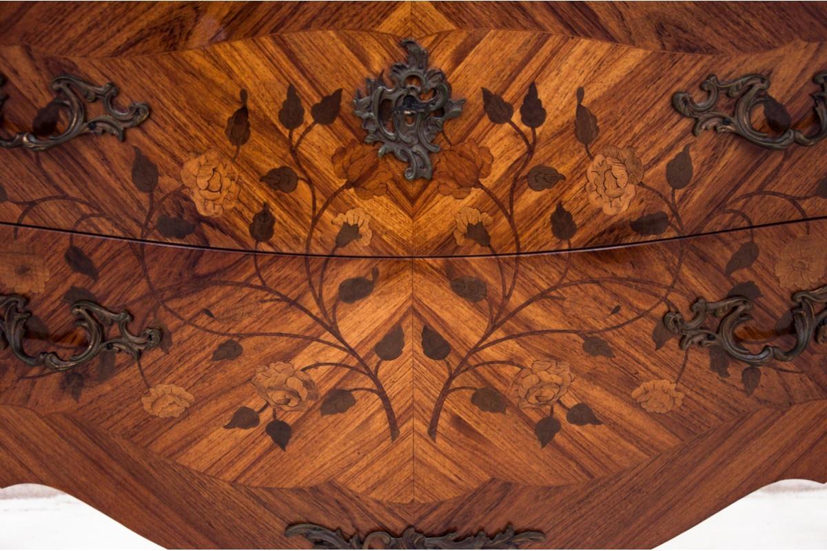Chest of drawers with intarsia and marble top, France, circa 1880. For Sale 2